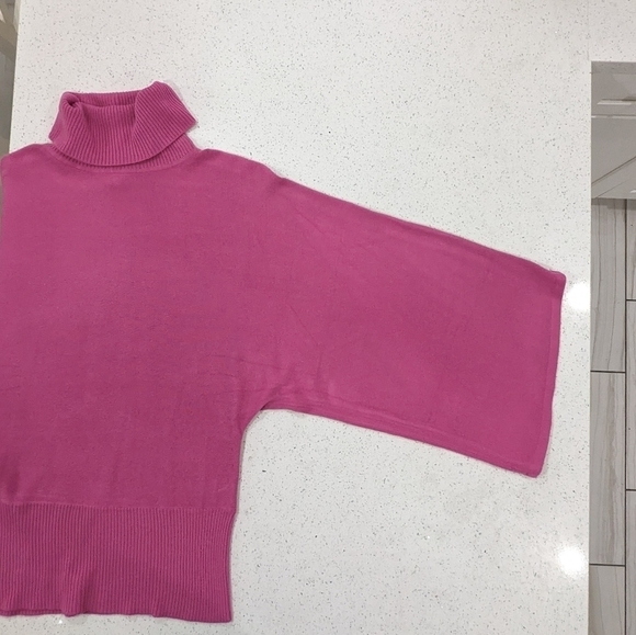 BCBGMAXAZRIA Women Deep Pink Sweater Turtleneck Cowl Neck Wide Long Sleeves L - Picture 6 of 9